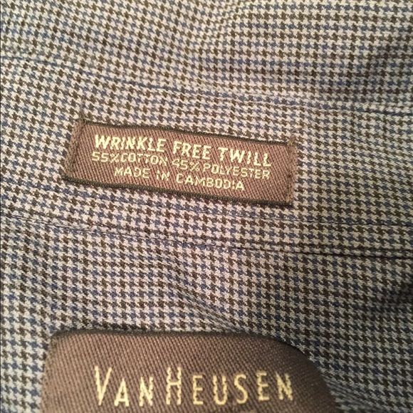 Van Heusen button up shirt - Picture 3 of 5